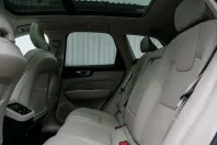 Volvo XC60 din 2022 cu 80.111 km - oferta VOL117012 - foto 8