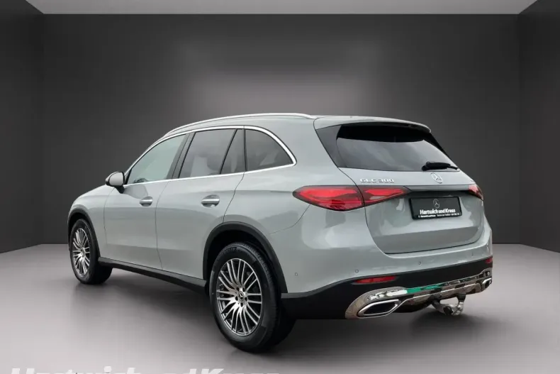 Mercedes-Benz GLC 300 din 2024 cu 3.170 km - oferta MER117014 - foto 5