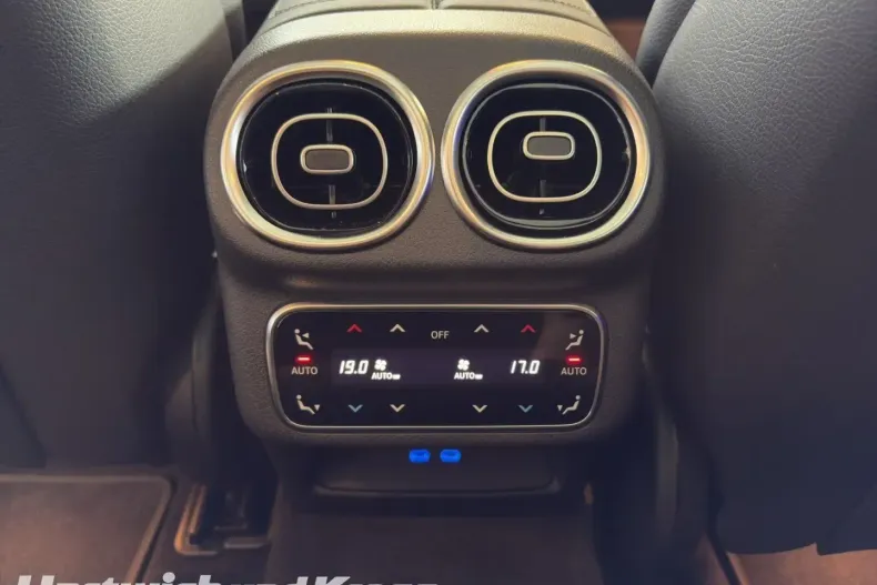 Mercedes-Benz GLC 300 din 2024 cu 3.170 km - oferta MER117014 - foto 14