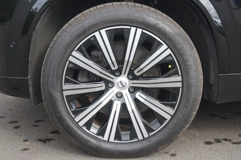 Volvo XC90 din 2020 cu 90.010 km - oferta VOL117016 - foto 10