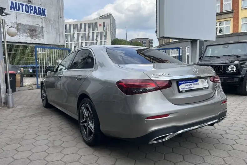 Mercedes-Benz E 300 din 2021 cu 72.000 km - oferta MER117022 - foto 4