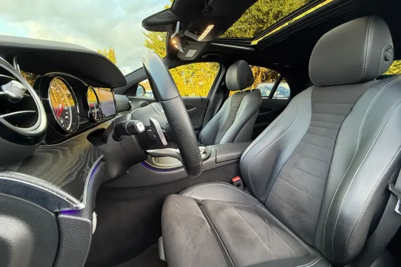 Mercedes-Benz E 300 din 2020 cu 69.000 km - oferta MER117024 - foto 12