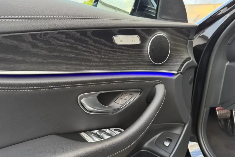 Mercedes-Benz E 300 din 2020 cu 69.000 km - oferta MER117024 - foto 14