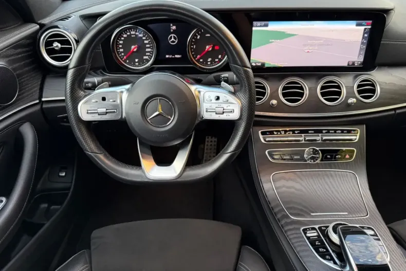 Mercedes-Benz E 300 din 2020 cu 69.000 km - oferta MER117024 - foto 15