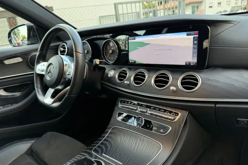 Mercedes-Benz E 300 din 2020 cu 69.000 km - oferta MER117024 - foto 17