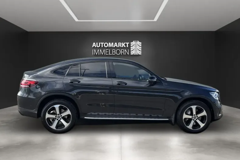 Mercedes-Benz GLC 300 din 2021 cu 67.652 km - oferta MER117026 - foto 10