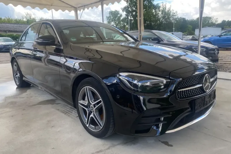 Mercedes-Benz E 300 din 2021 cu 76.980 km - oferta MER117028 - foto 4