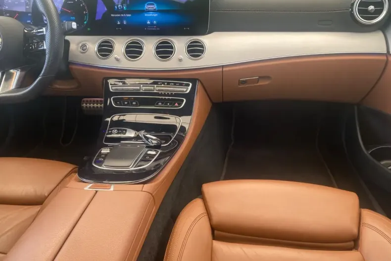 Mercedes-Benz E 300 din 2021 cu 76.980 km - oferta MER117028 - foto 14