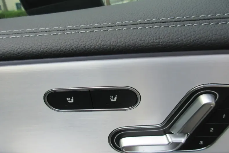 Mercedes-Benz A 45 AMG din 2023 cu 9.500 km - oferta MER117030 - foto 6