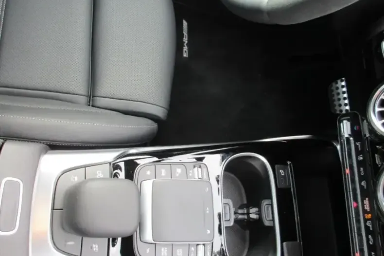 Mercedes-Benz A 45 AMG din 2023 cu 9.500 km - oferta MER117030 - foto 10