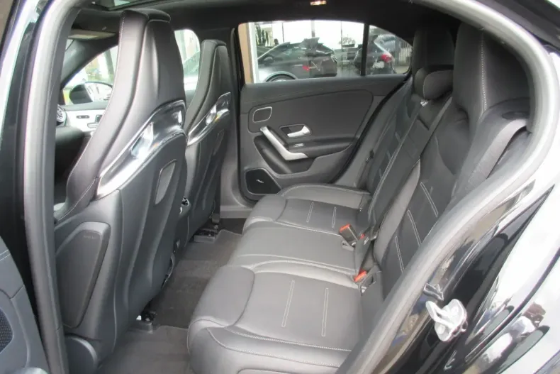 Mercedes-Benz A 45 AMG din 2023 cu 9.500 km - oferta MER117030 - foto 13