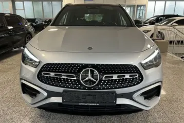 Mercedes-Benz GLA 200 din 2023 - oferta MER117032