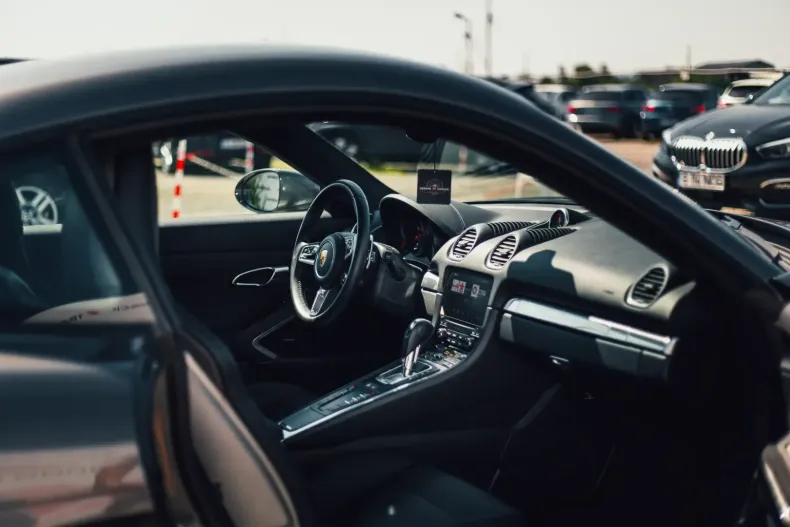 Porsche Cayman din 2021 cu 6.630 km - oferta POR117038 - foto 16