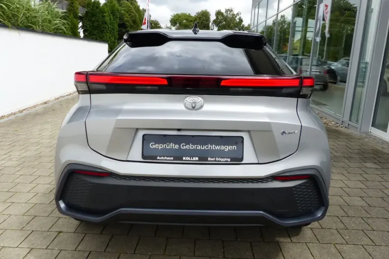 Toyota C-HR din 2024 cu 17.220 km - oferta TOY117039 - foto 4