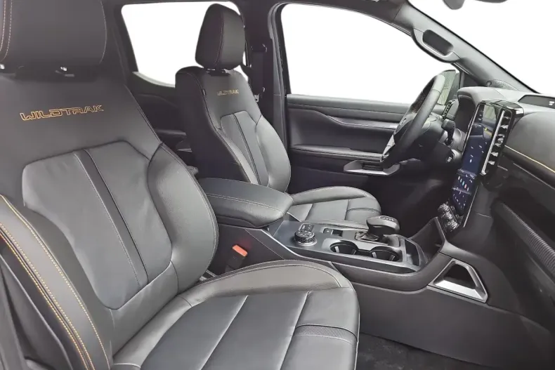 Ford Ranger din 2025 cu 500 km - oferta FOR117041 - foto 17