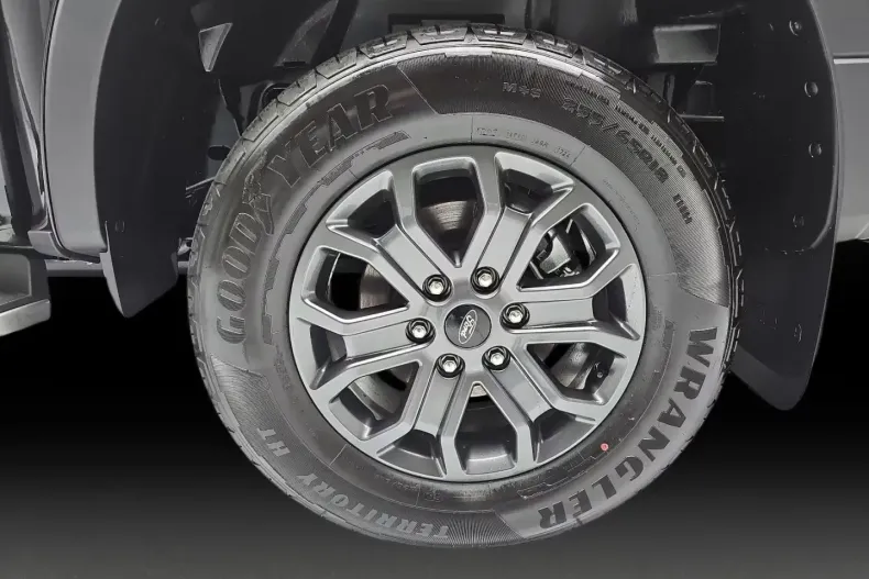 Ford Ranger din 2025 cu 500 km - oferta FOR117041 - foto 19