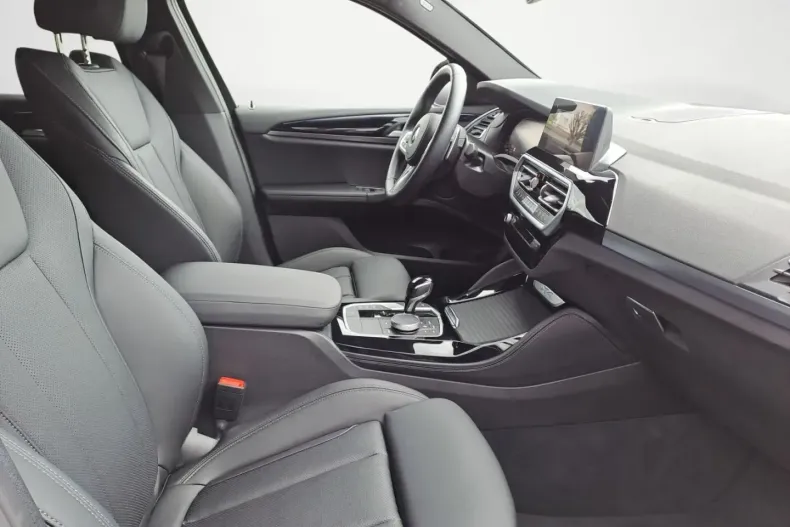 BMW X4 din 2024 cu 14.446 km - oferta BMW117045 - foto 8