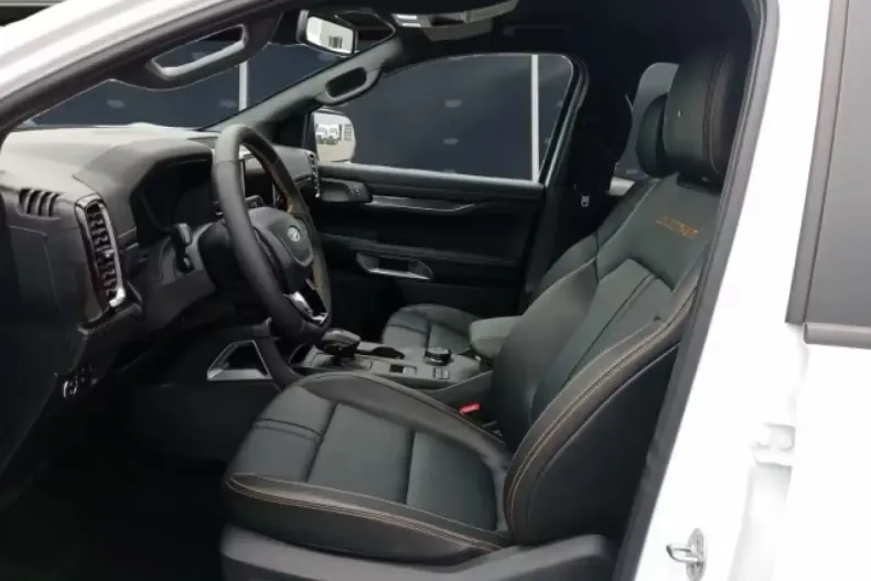 Ford Ranger din 2024 cu 14.000 km - oferta FOR117051 - foto 8