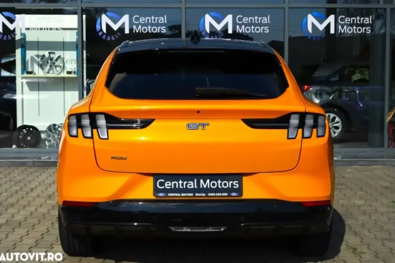 Ford Mustang Mach-E din 2022 cu 8.000 km - oferta FOR117054 - foto 5