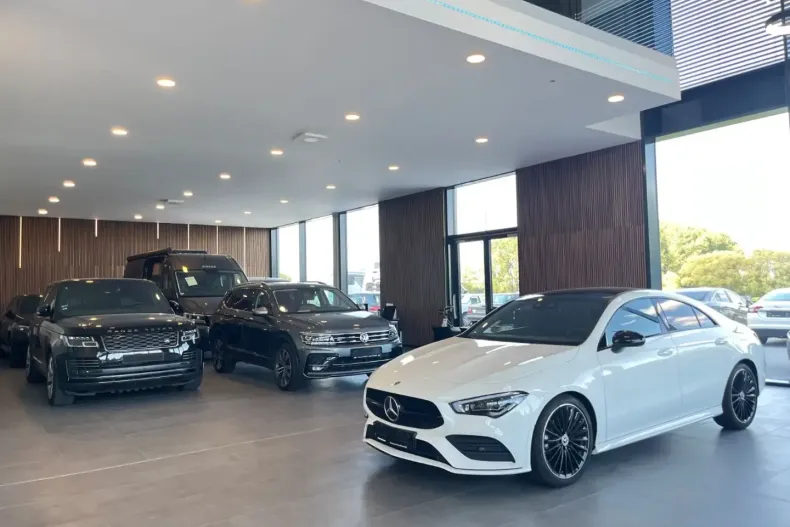 Mercedes-Benz CLA 180 din 2022 cu 61.000 km - oferta MER117063 - foto 9