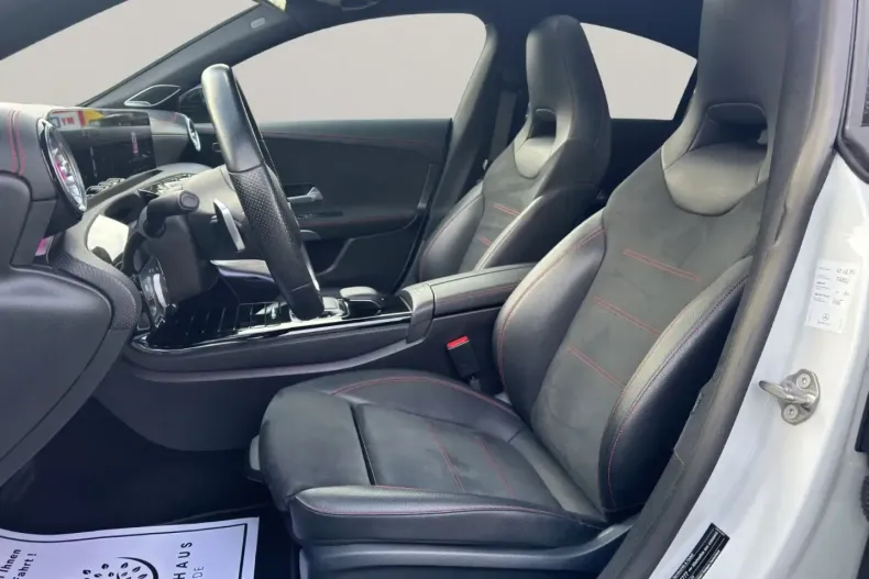 Mercedes-Benz CLA 200 din 2020 cu 71.040 km - oferta MER117065 - foto 14