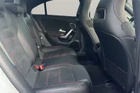 Mercedes-Benz CLA 200 din 2020 cu 71.040 km - oferta MER117065 - foto 16