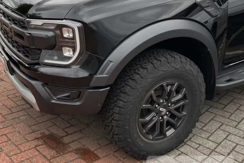 Ford Raptor din 2025 cu 22.705 km - oferta FOR117067 - foto 7