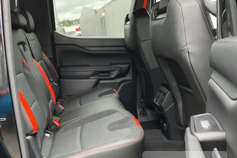 Ford Raptor din 2025 cu 22.705 km - oferta FOR117067 - foto 9