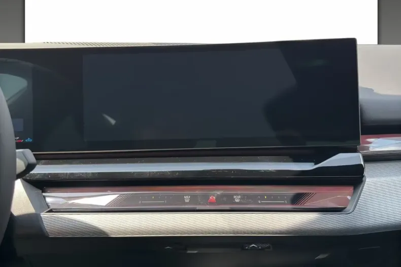 BMW 520 din 2025 cu 0 km - oferta BMW117072 - foto 7