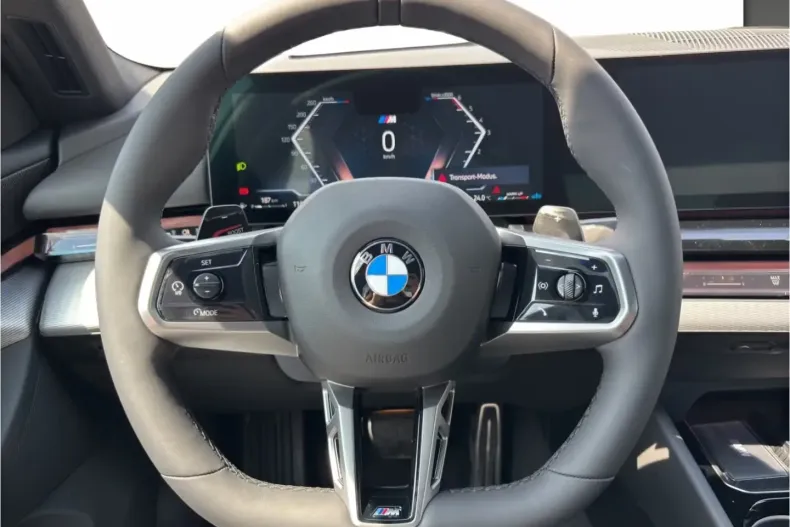 BMW 520 din 2025 cu 0 km - oferta BMW117072 - foto 10