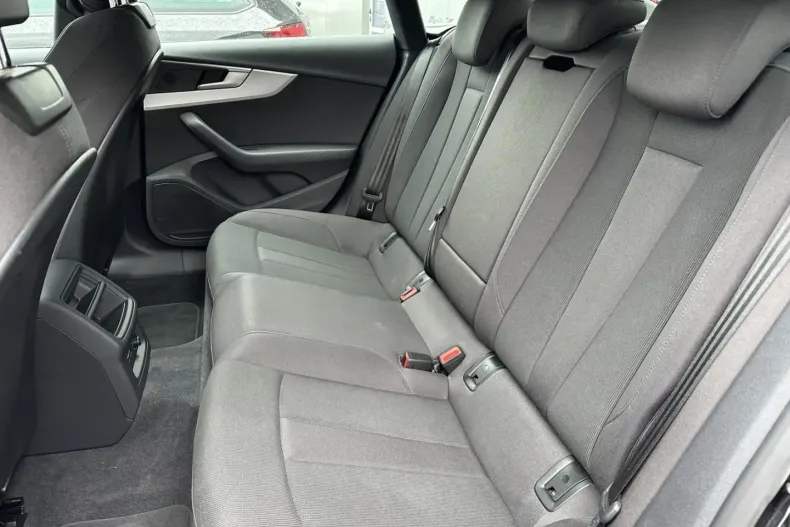 Audi A5 din 2022 cu 94.750 km - oferta AUD117073 - foto 10