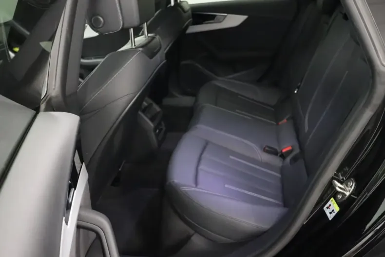 Audi A5 din 2023 cu 40.358 km - oferta AUD117074 - foto 9