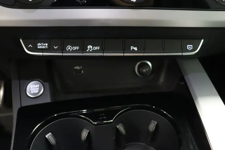 Audi A5 din 2023 cu 40.358 km - oferta AUD117074 - foto 20