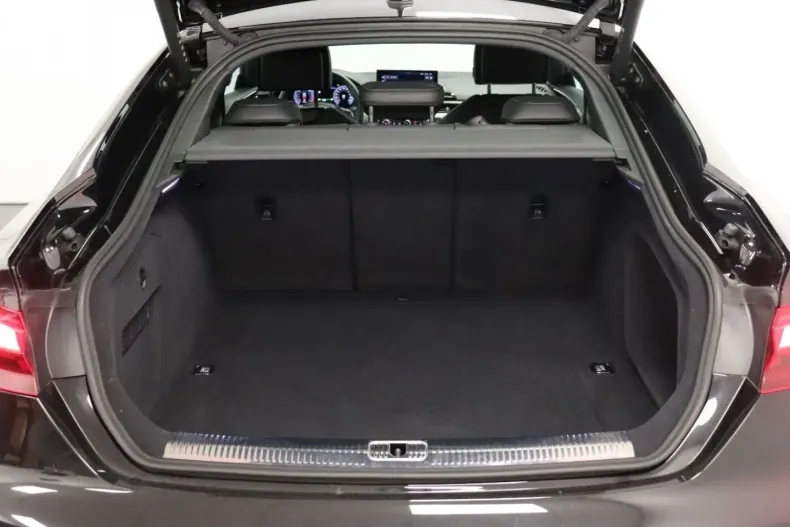 Audi A5 din 2023 cu 40.358 km - oferta AUD117074 - foto 25