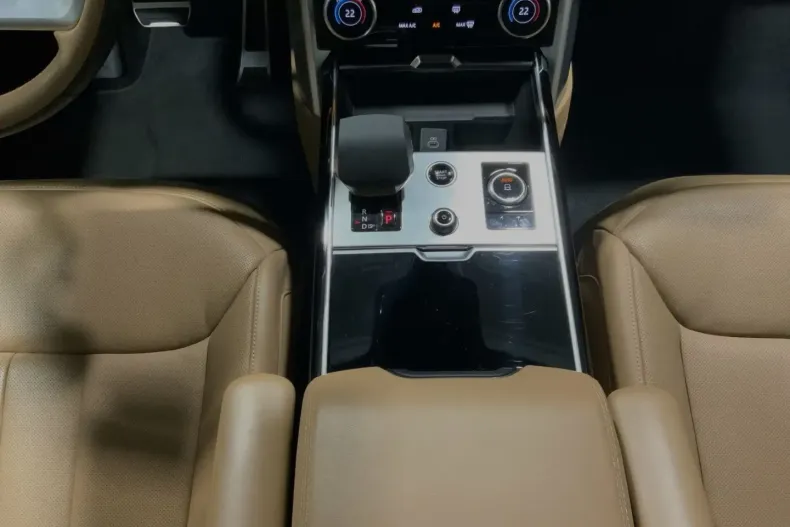 Land Rover Range Rover din 2023 cu 32.434 km - oferta LAN117076 - foto 14