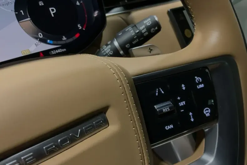 Land Rover Range Rover din 2023 cu 32.434 km - oferta LAN117076 - foto 26