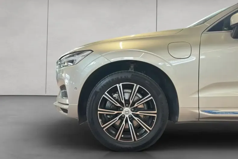 Volvo XC60 din 2020 cu 104.989 km - oferta VOL117081 - foto 3