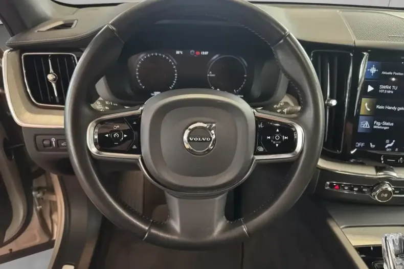 Volvo XC60 din 2020 cu 104.989 km - oferta VOL117081 - foto 11