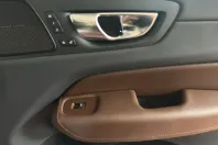 Volvo XC60 din 2020 cu 104.989 km - oferta VOL117081 - foto 18