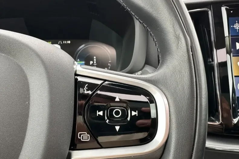 Volvo XC60 din 2020 cu 115.262 km - oferta VOL117087 - foto 9