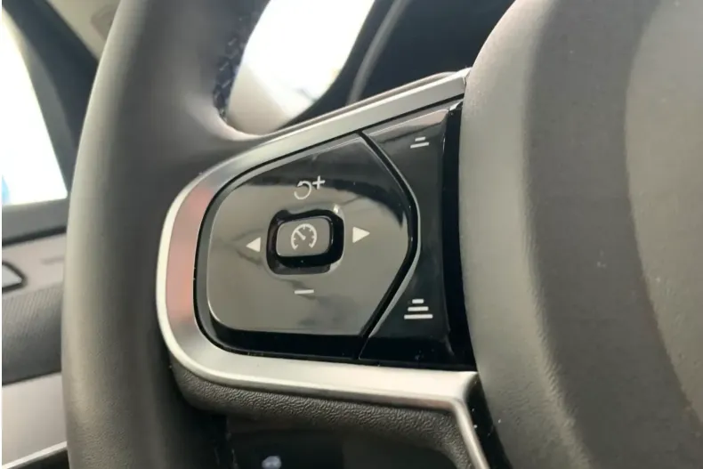 Volvo XC60 din 2021 cu 112.000 km - oferta VOL117093 - foto 11