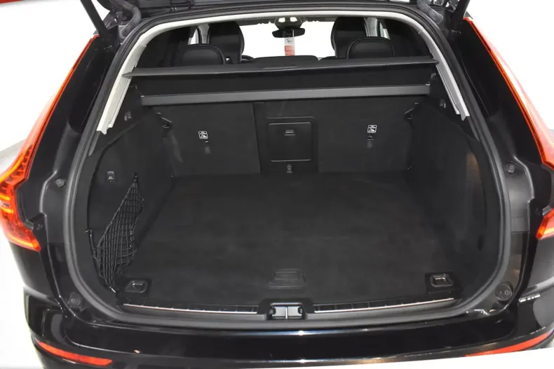 Volvo XC60 din 2021 cu 125.000 km - oferta VOL117096 - foto 5