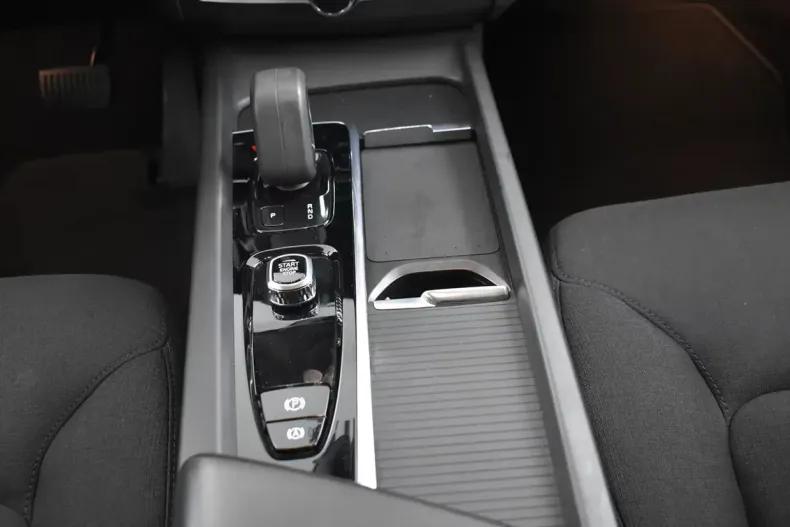 Volvo XC60 din 2021 cu 125.000 km - oferta VOL117096 - foto 9