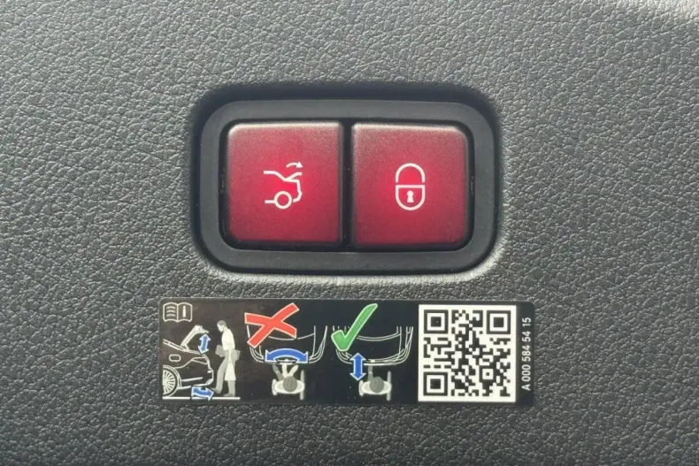 Mercedes-Benz CLE 220 din 2024 cu 14.943 km - oferta MER117109 - foto 26