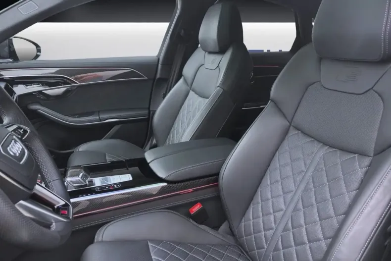 Audi S8 din 2024 cu 14.186 km - oferta AUD117111 - foto 8