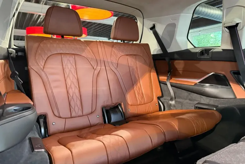 BMW X7 M60 din 2023 cu 51.986 km - oferta BMW117128 - foto 30