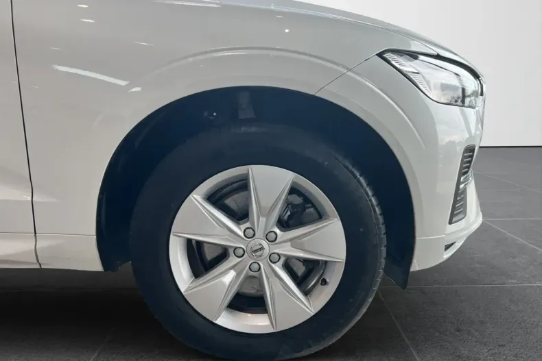 Volvo XC60 din 2022 cu 42.700 km - oferta VOL117138 - foto 4