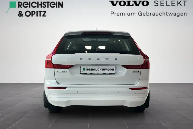 Volvo XC60 din 2022 cu 42.700 km - oferta VOL117138 - foto 7