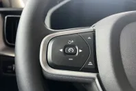 Volvo XC60 din 2022 cu 42.700 km - oferta VOL117138 - foto 19