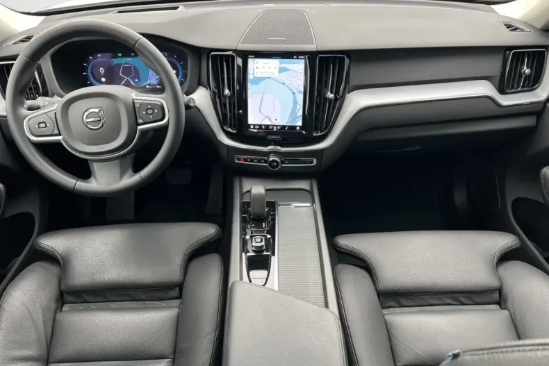 Volvo XC60 din 2022 cu 42.700 km - oferta VOL117138 - foto 22